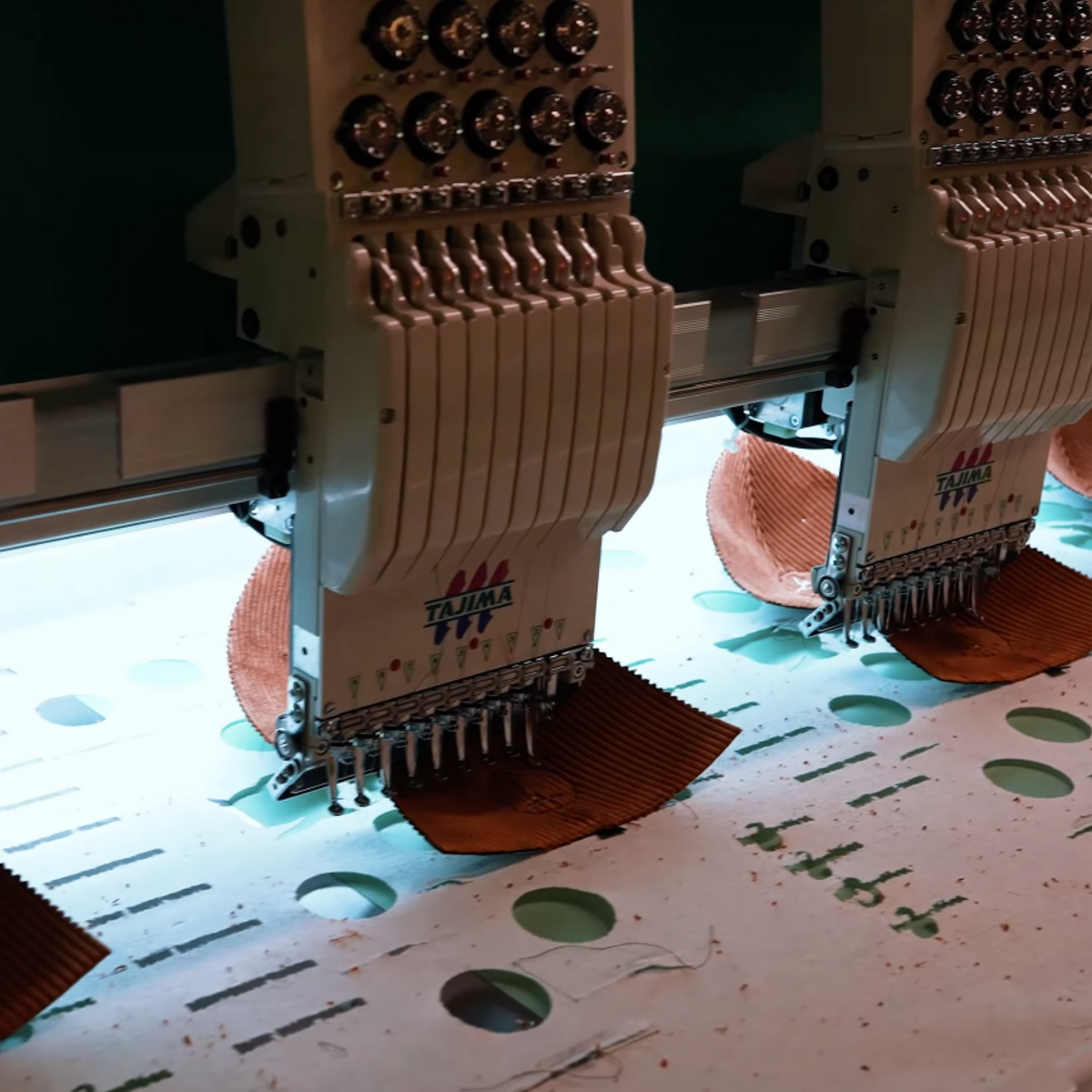 Broderie des logos